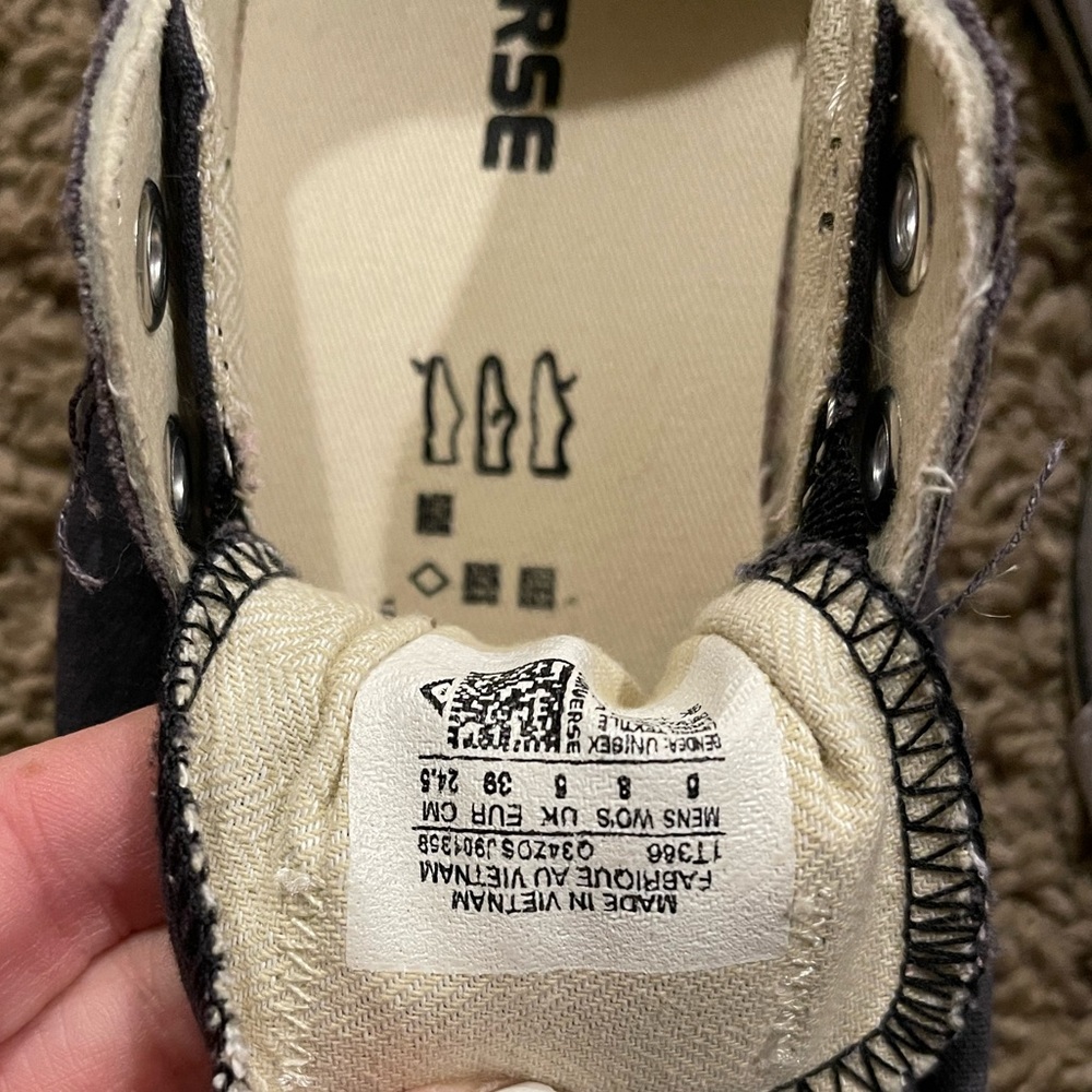 Size 8 converse thought I would like this style but I don’t